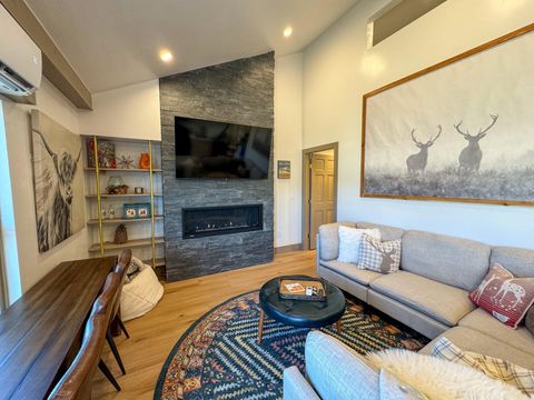 Photo of 3465 Mountain View Blvd 13B #13B, Angel Fire, NM 87710 (MLS # 113502)