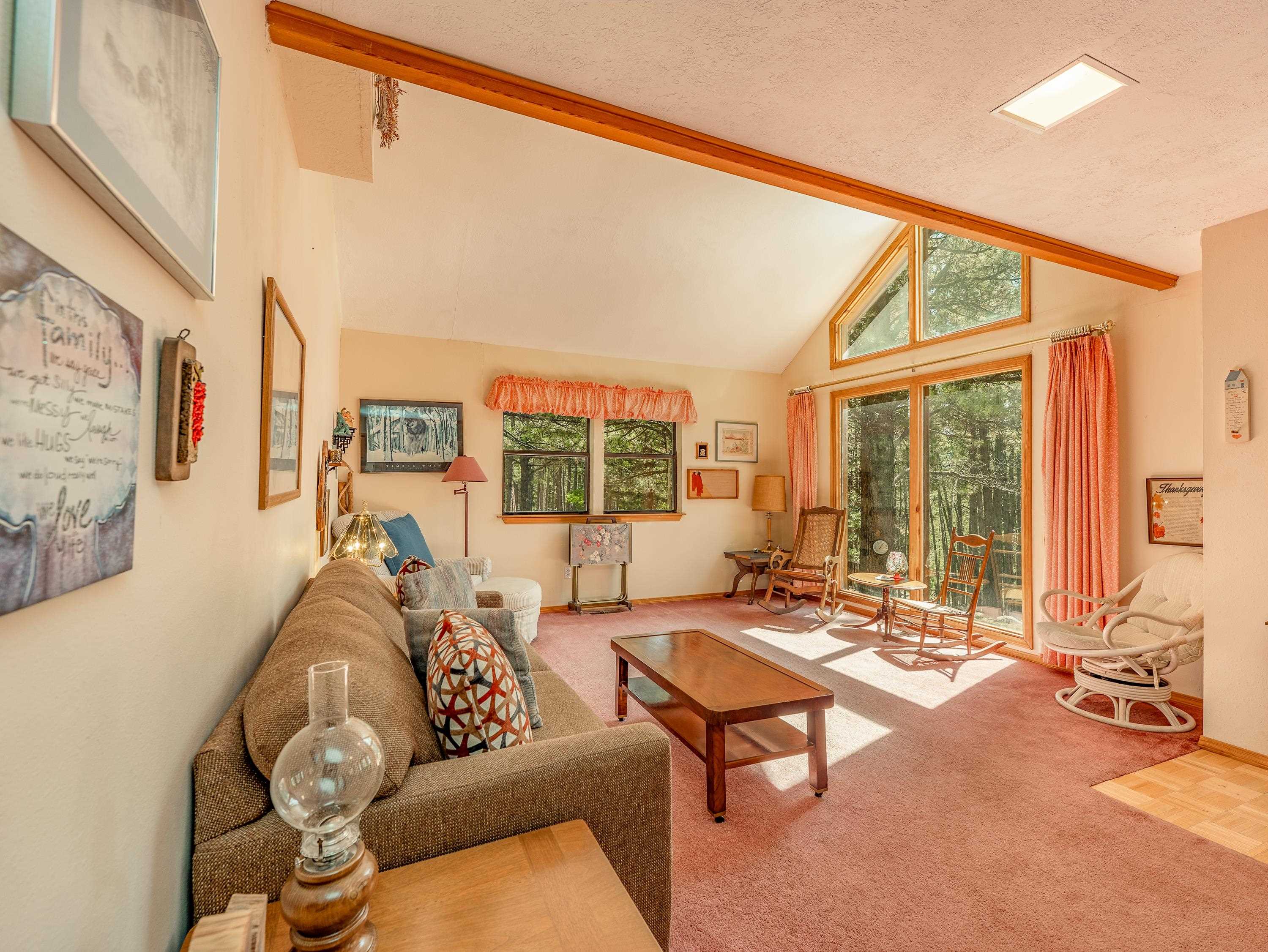 Angel Fire, New Mexico 87710, United States, 3 Bedrooms Bedrooms, ,2 BathroomsBathrooms,Residential,Pending,216410