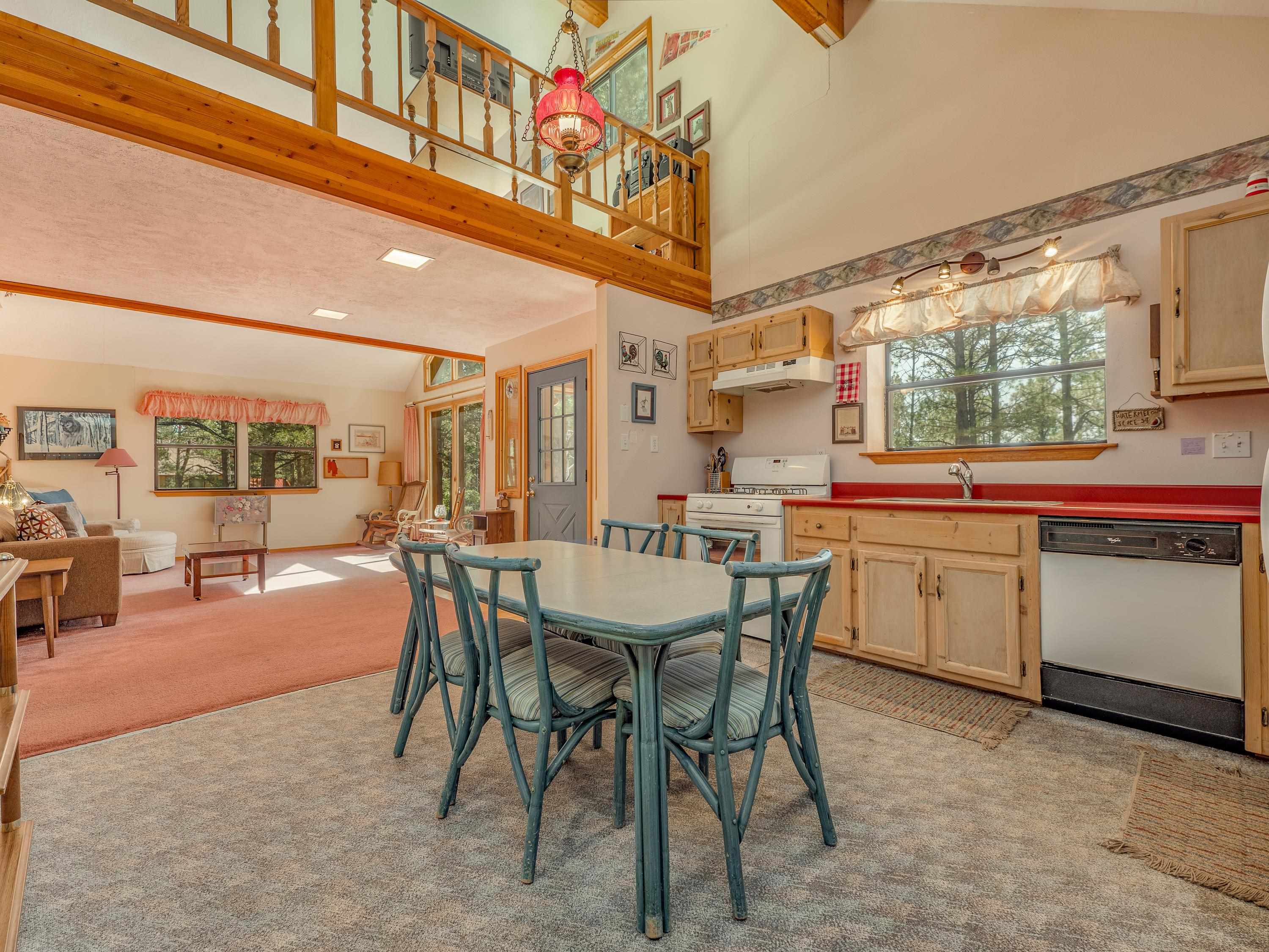 Angel Fire, New Mexico 87710, United States, 3 Bedrooms Bedrooms, ,2 BathroomsBathrooms,Residential,Pending,216410