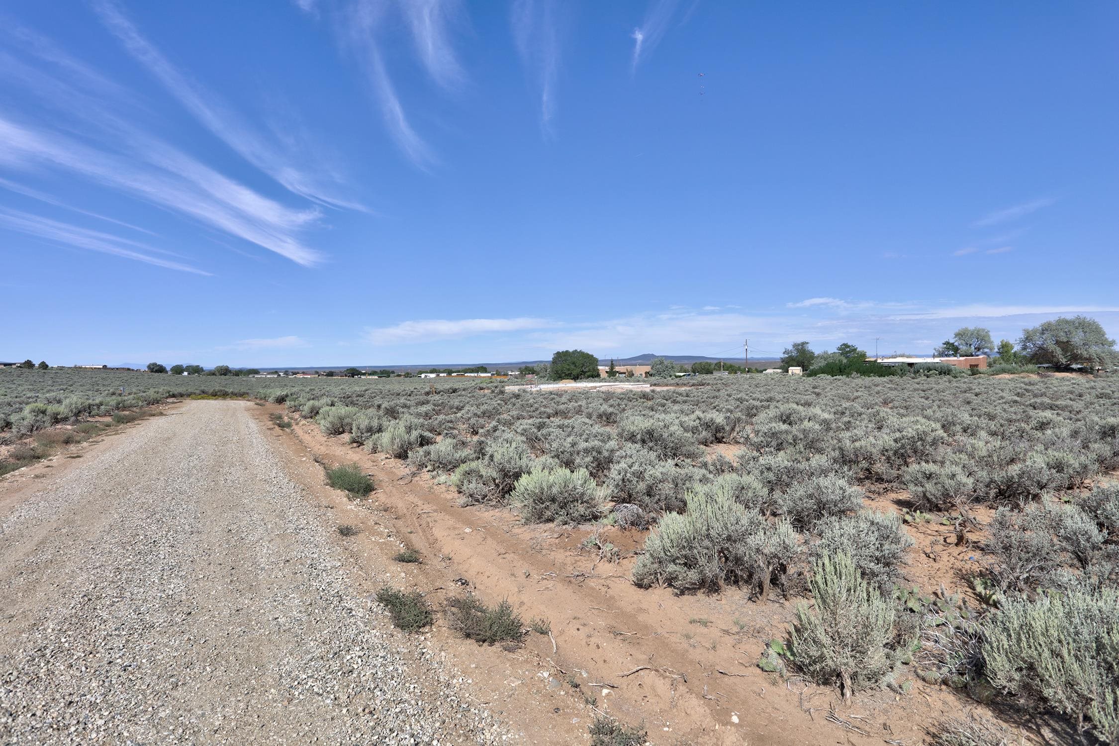 4 Alyssa Trail, Ranchos de Taos, New Mexico image 35