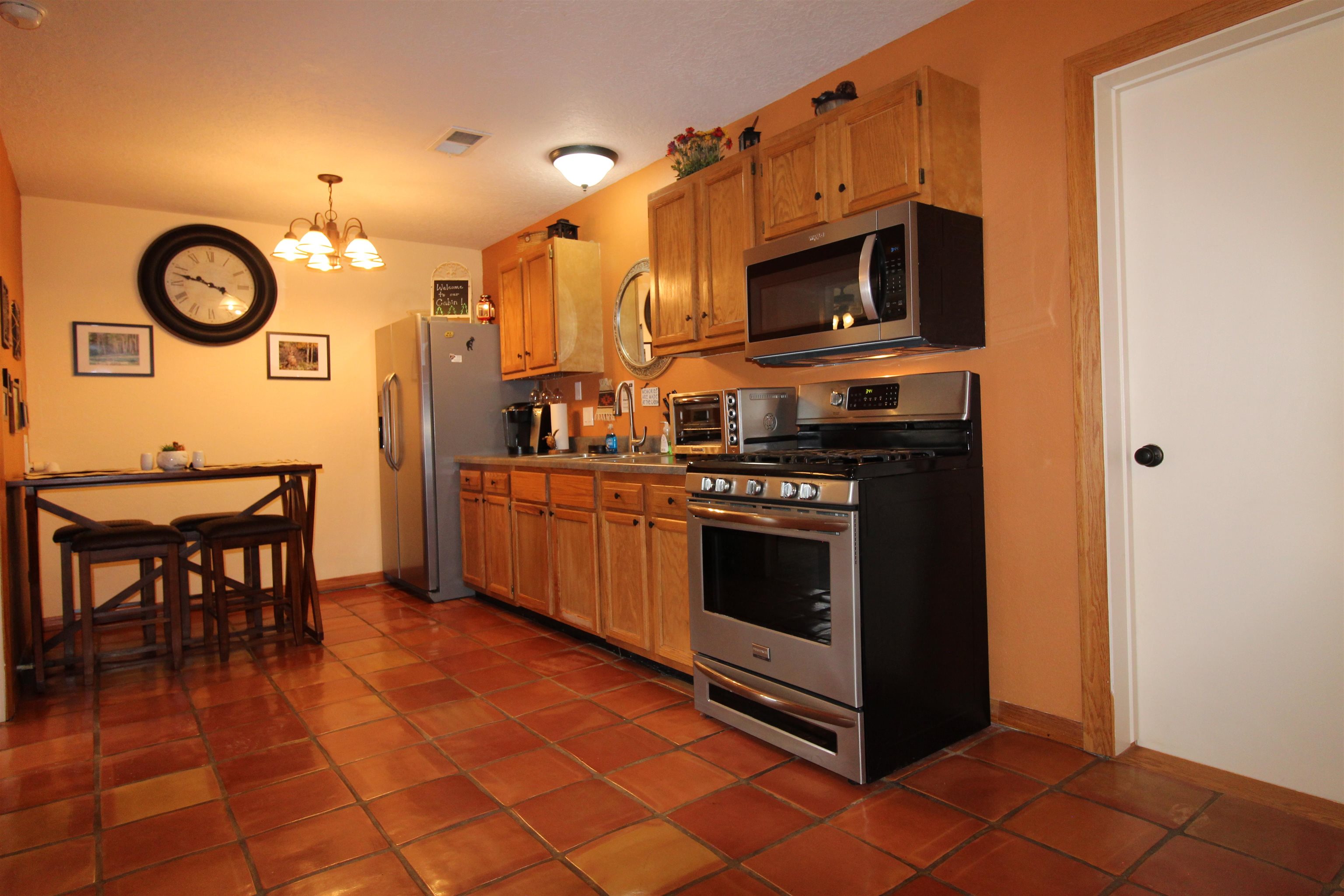 26545 E Us Hwy 64, Taos, New Mexico image 7