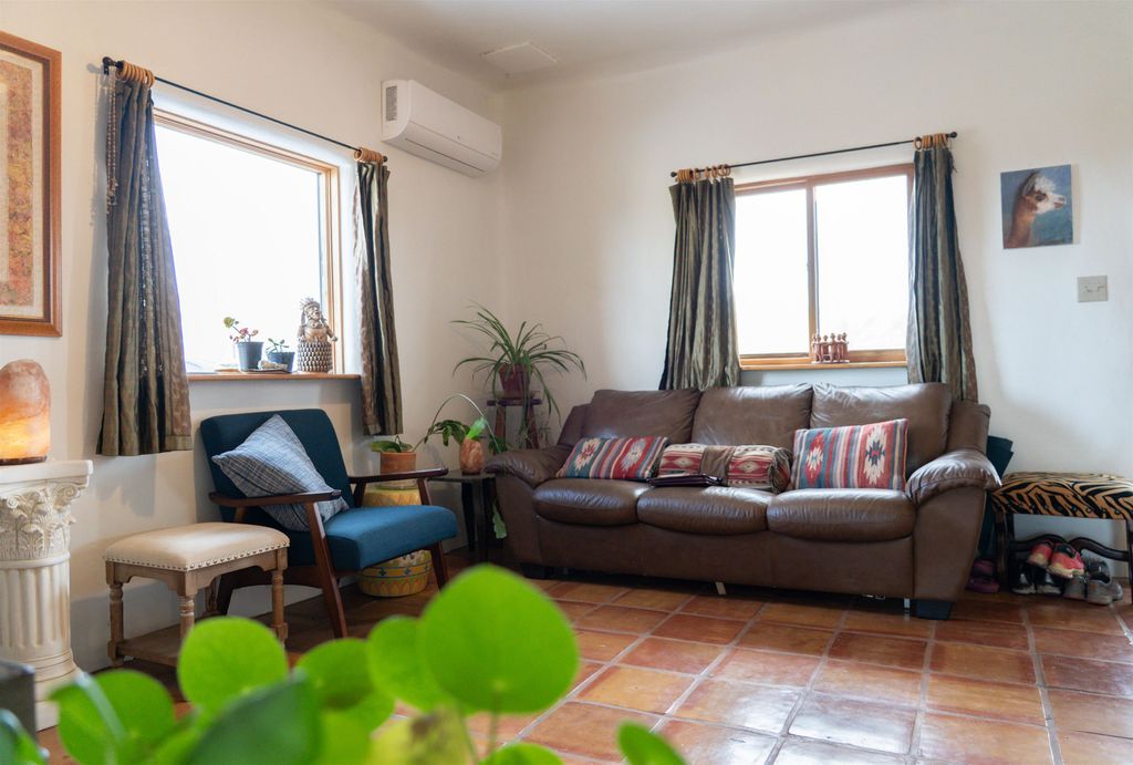 Photo of 142 State Highway 522 #1, El Prado, NM 87529 (MLS # 114396)