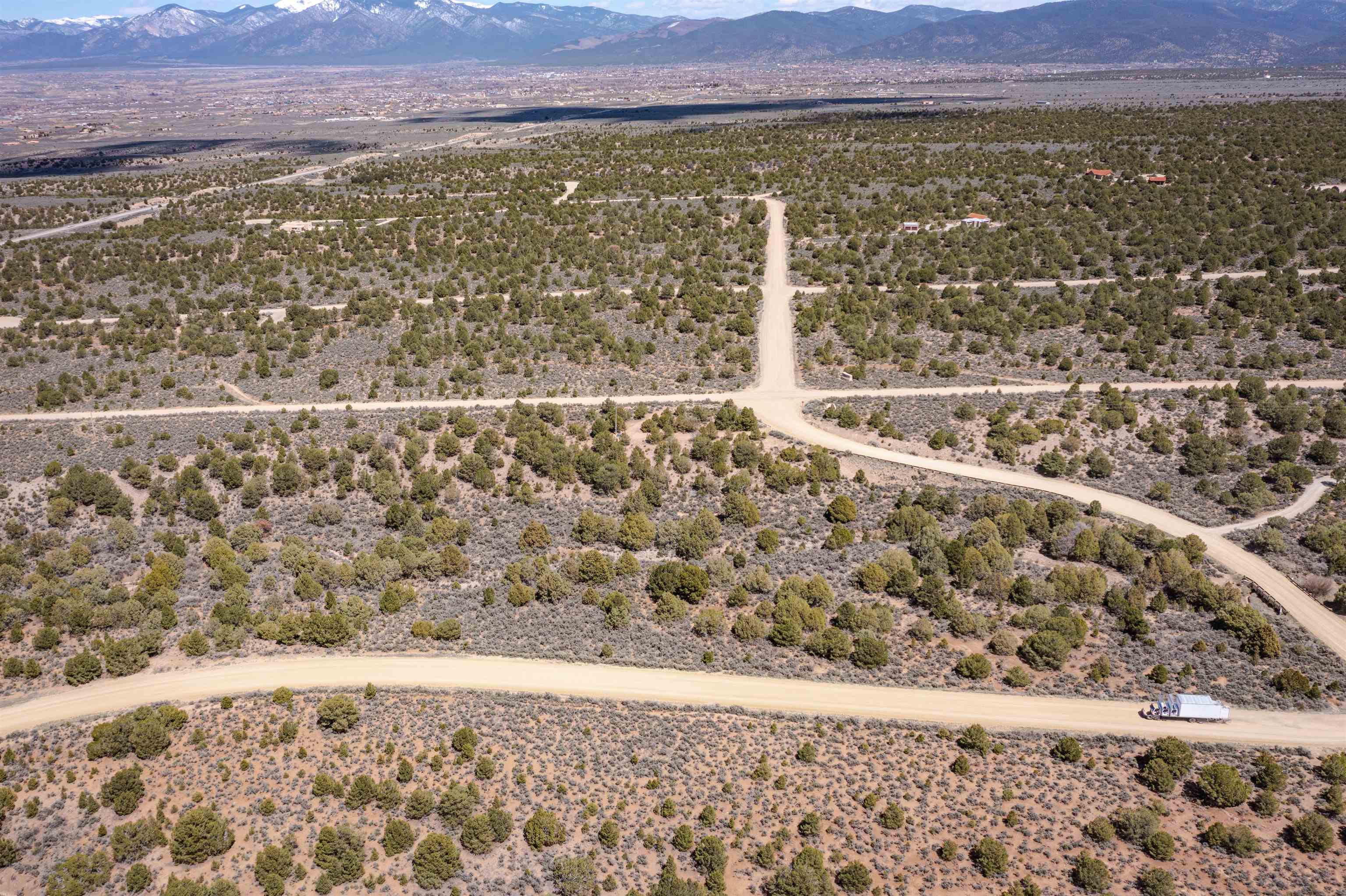 Calle Mirador, Ranchos de Taos, New Mexico image 11