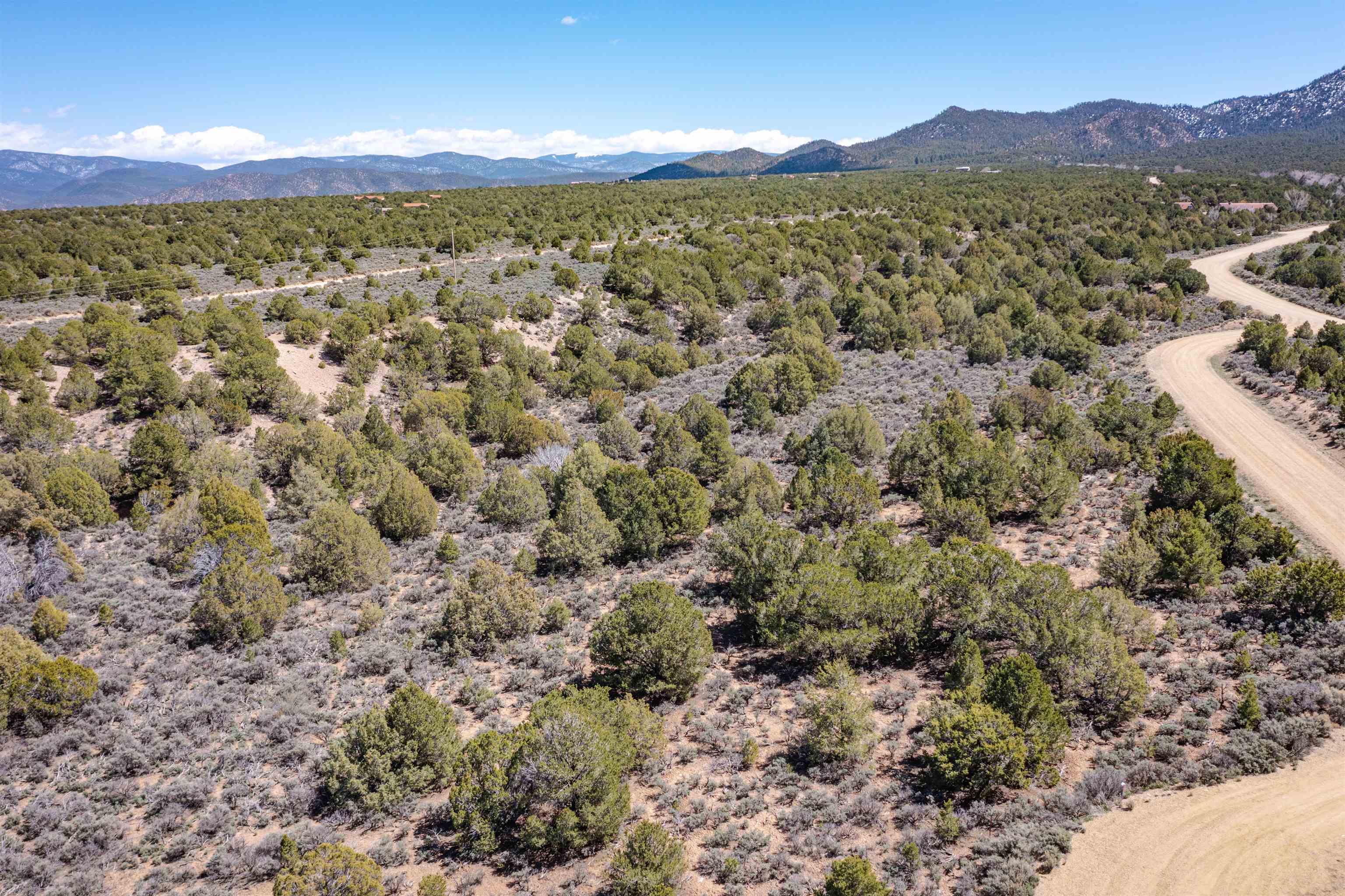 Calle Mirador, Ranchos de Taos, New Mexico image 19