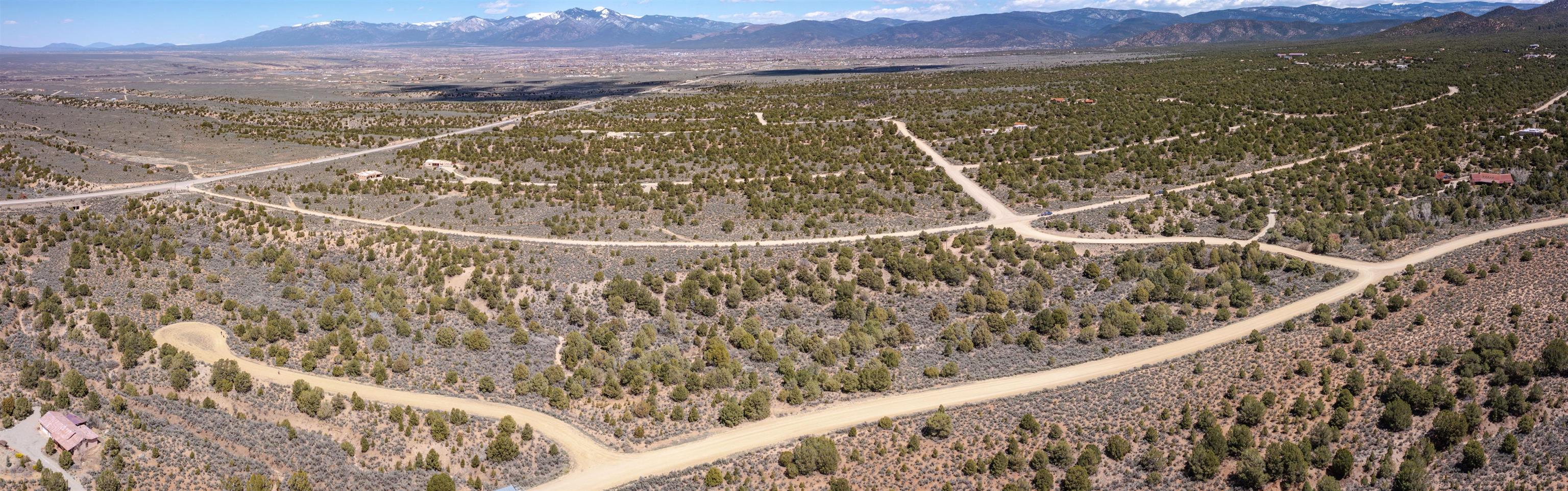 Calle Mirador, Ranchos de Taos, New Mexico image 29