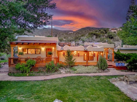 Homes For Sale - 504 Piedmont Road<br/> Taos County, Taos, NM 87571