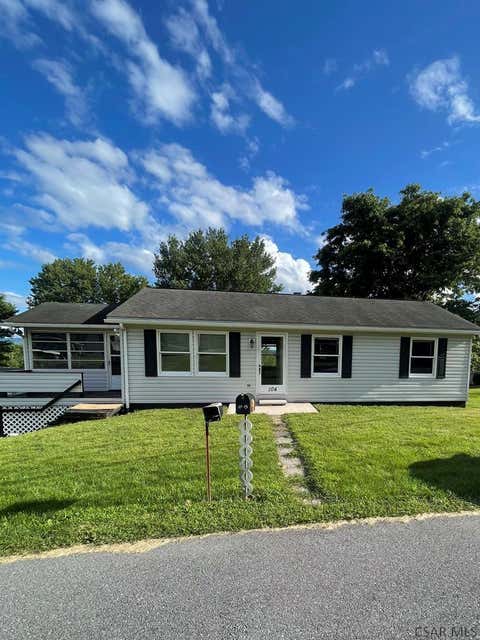 Photo for 104 Maple Lane