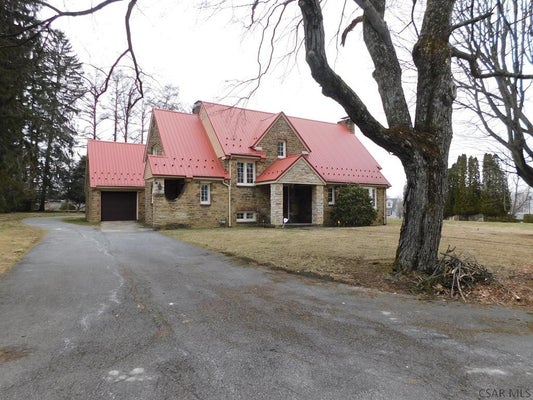 2232 BENCHMARK LN, JOHNSTOWN, PA 15905 - Image 1bba3fed3fd4ab818352f69d8b3430d7/2425556175