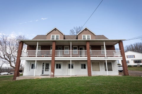 Photo for 1363 Frankstown Road