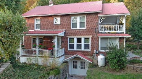 Photo for 652 Tub Mill Run Rd