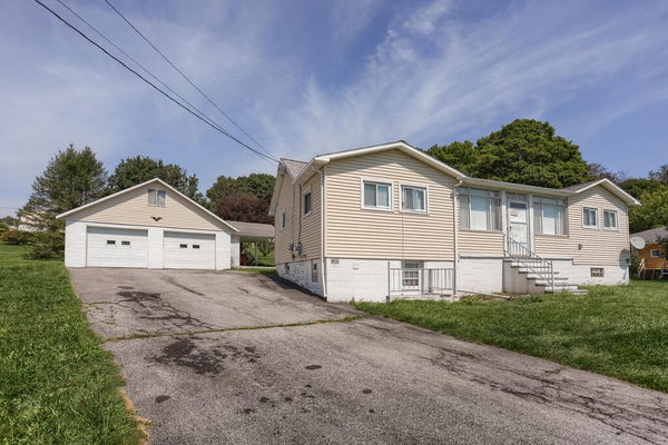 913 RAGERS HILL RD, SOUTH FORK, PA 15956 - Image 453fd5ef58ae81c19f778d93199dfead/269864610