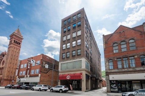 Photo for 137 Clinton St - Loft 3B