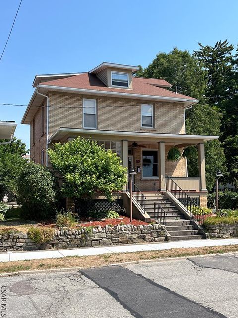 Photo for 256 W Church St