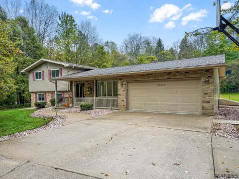 Photo for 2524 Hemlock Road
