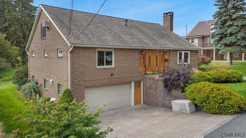 Photo for 404 E Highland Avenue