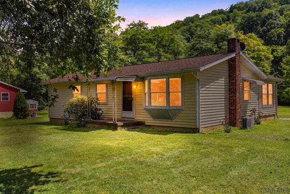 5536 SOMERSET PIKE, HOLLSOPPLE, PA 15935 - Image b008f2df76e05758b6dffee0fa39b7ad/1982856765