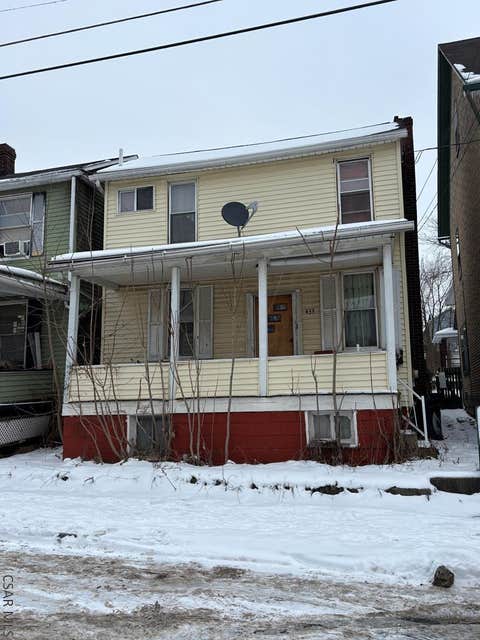 Photo for 433 Oak