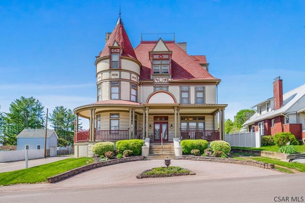 301 MEYERS AVE, MEYERSDALE, PA 15552 - Image cb6dc3e291c0a1aedc5aa6dcce31e5d3/2800446052