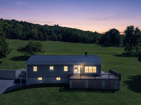 Photo for 756 Pender Rd