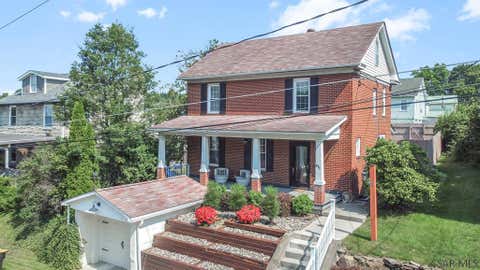 Photo for 411 W Lloyd Street