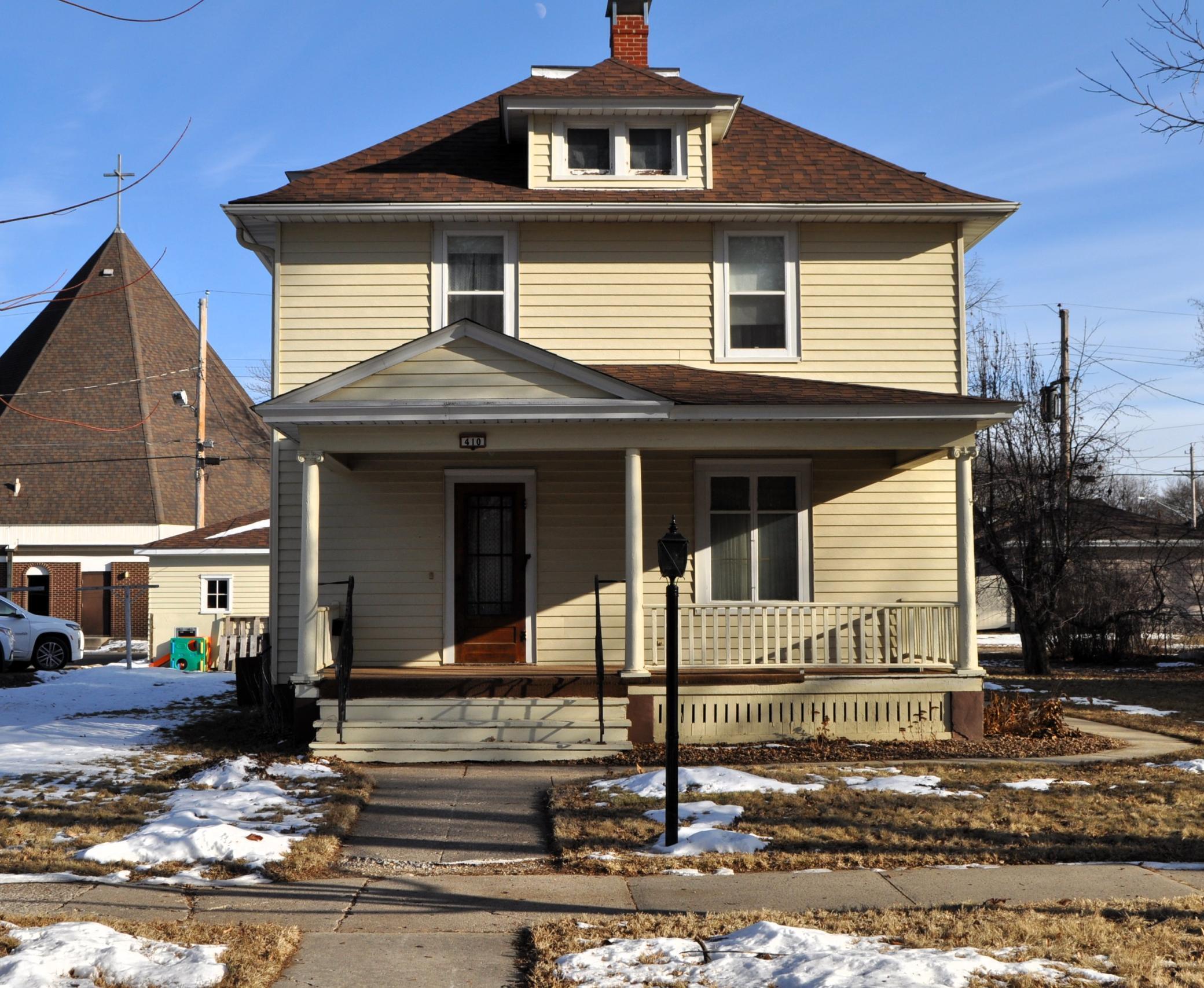410 N 5th Street, Montevideo, Minnesota image 2