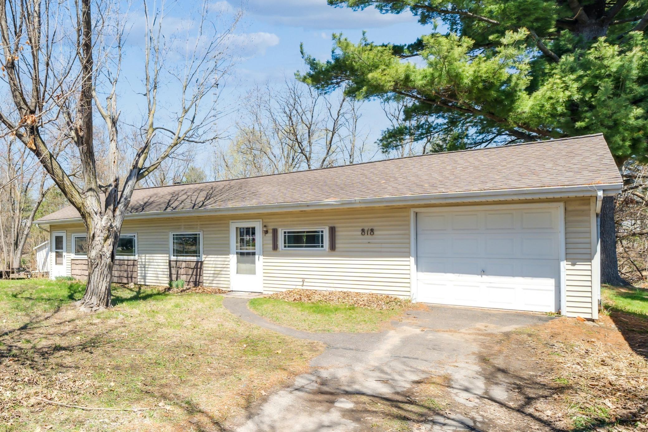 818 2nd Street, Pepin, Wisconsin image 9