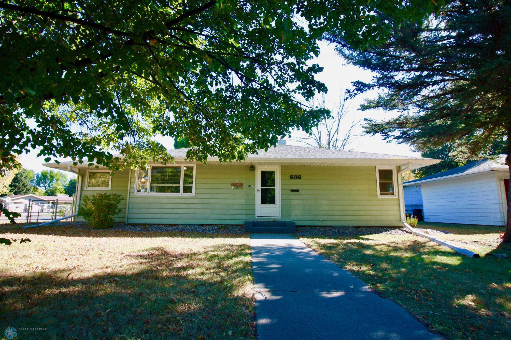 636 Vine Street, Breckenridge, Minnesota image 2