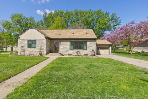Homes For Sale - 117 Fir Street<br/> Lester Prairie, MN 55354