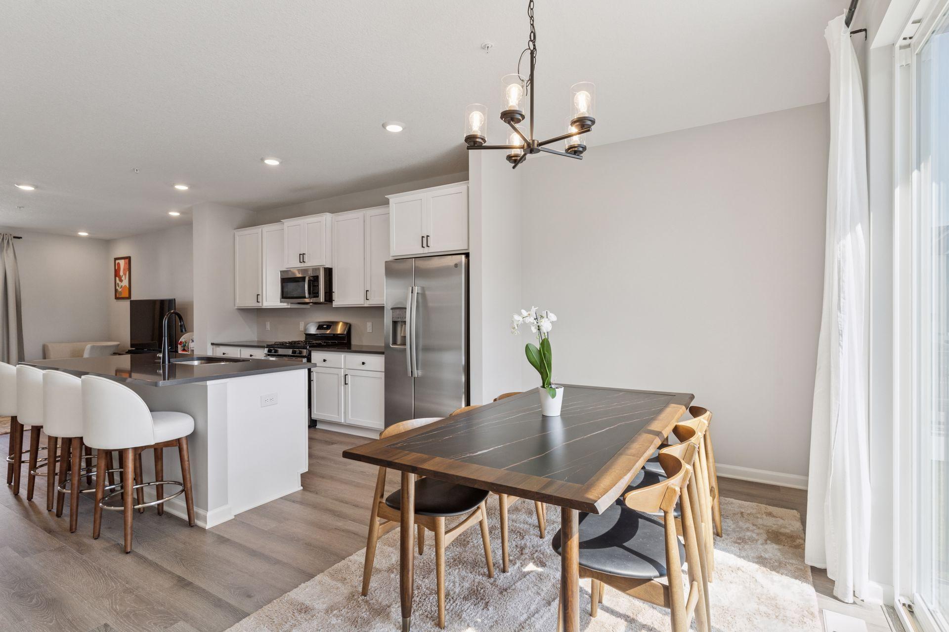 8678 London Circle #B, Minneapolis, Minnesota image 9