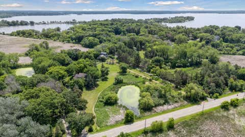 Homes For Sale - 940 Brown Road<br/> Wayzata, MN 55391