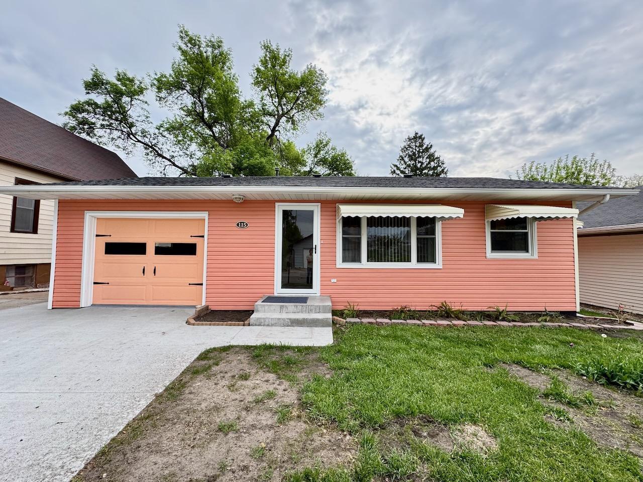 115 1st Street, Pelican Rapids, Minnesota image 5