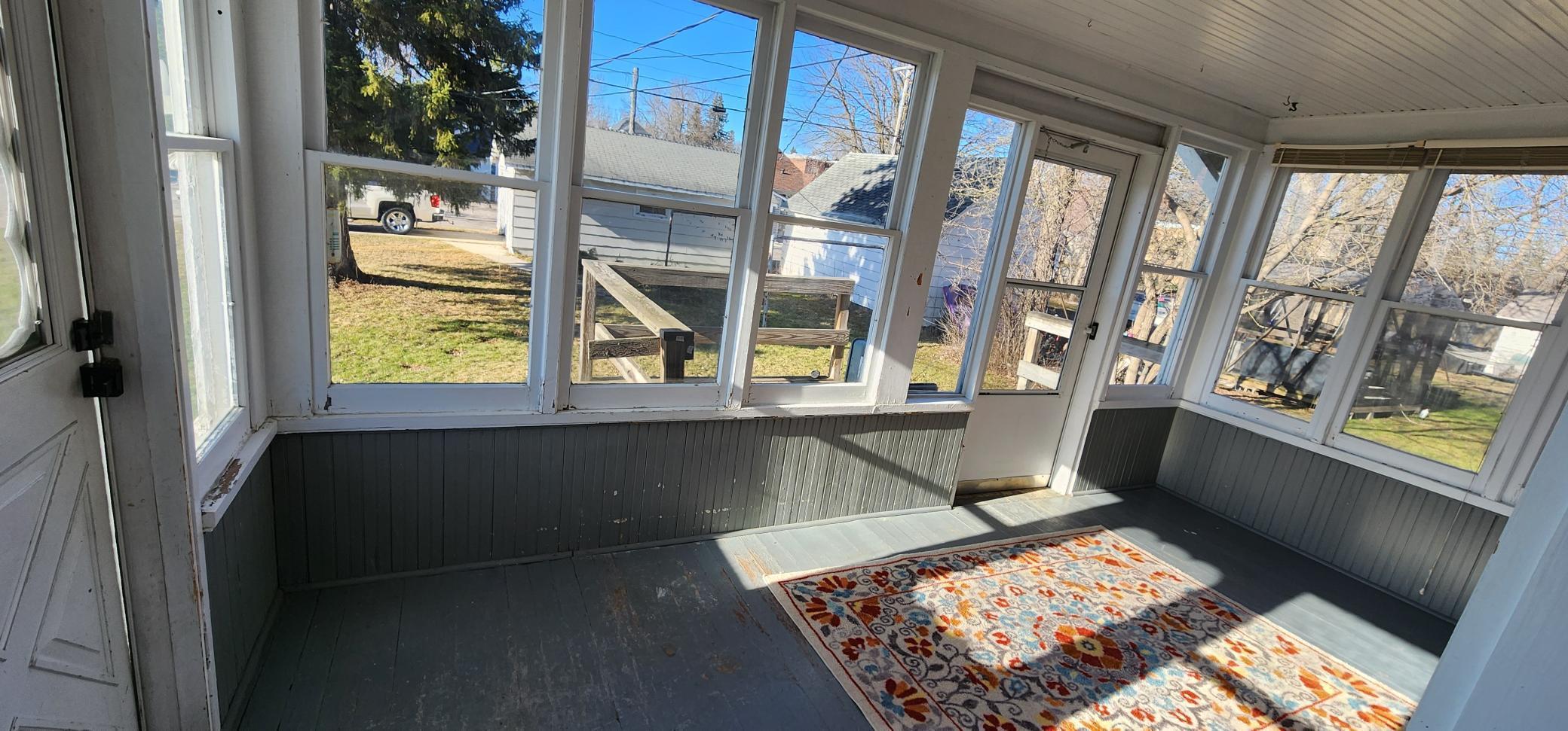 1024 6th Street, International Falls, Minnesota image 3