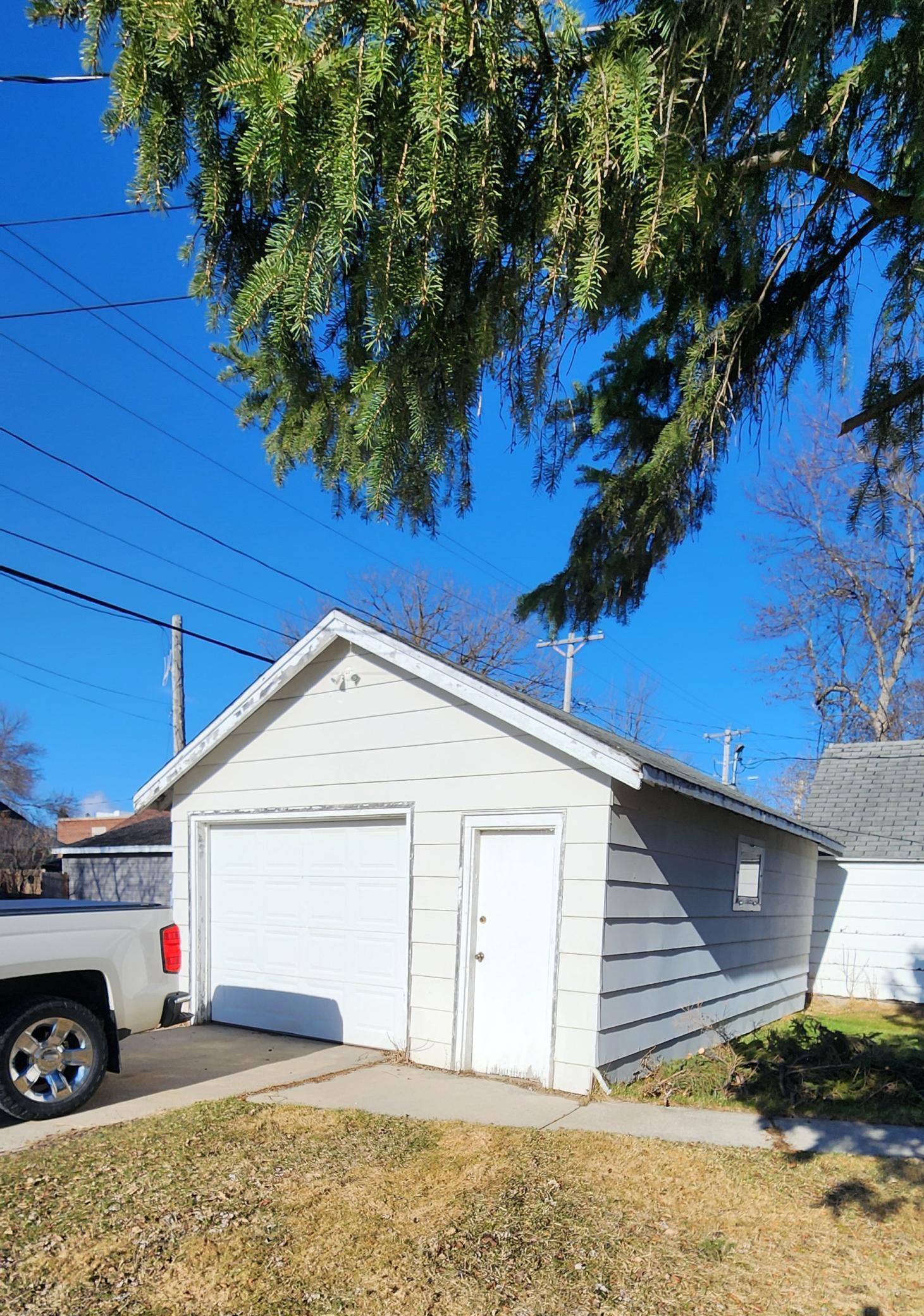 1024 6th Street, International Falls, Minnesota image 2
