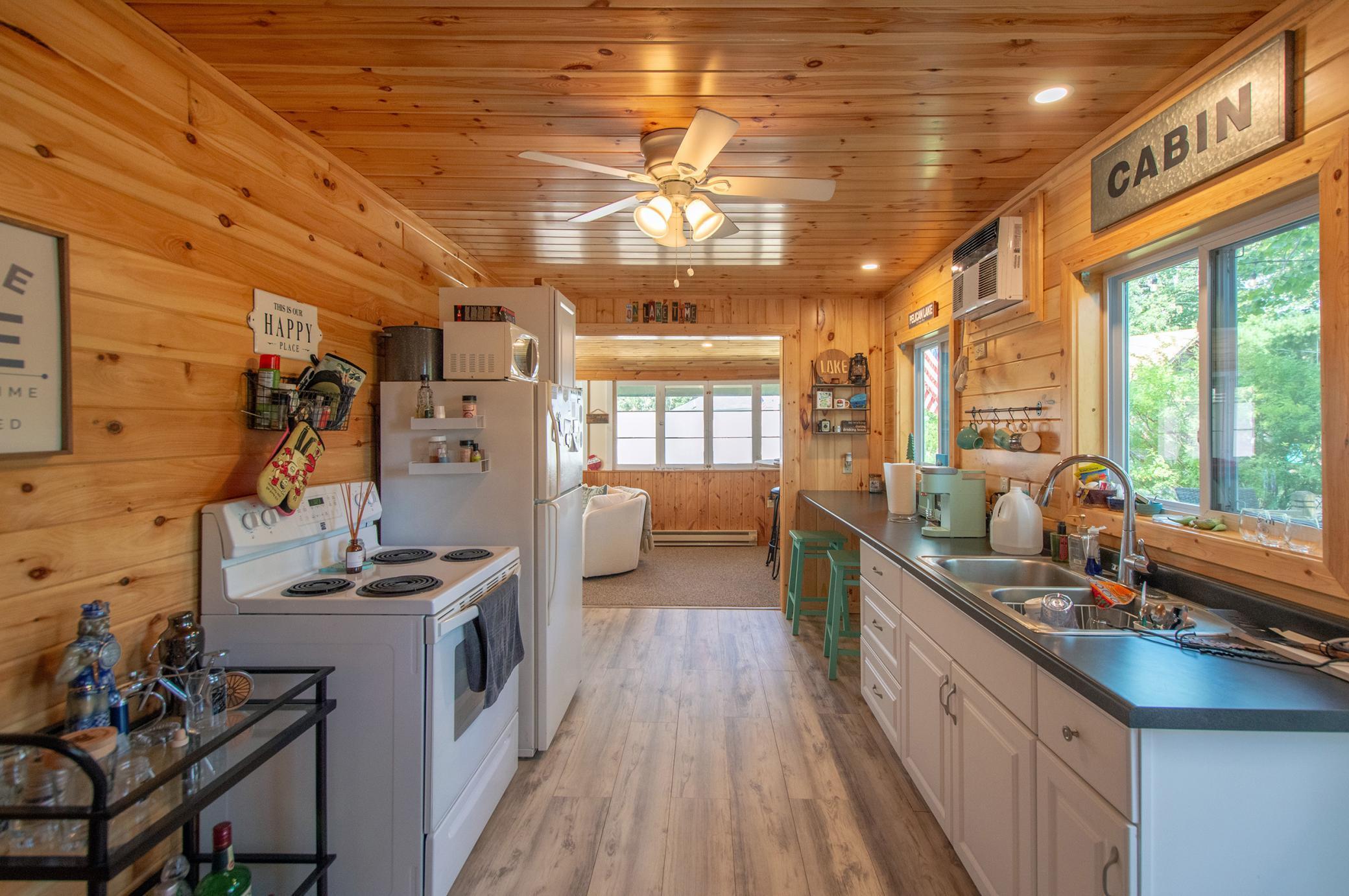 30203 Circle Drive, Pequot Lakes, Minnesota image 10