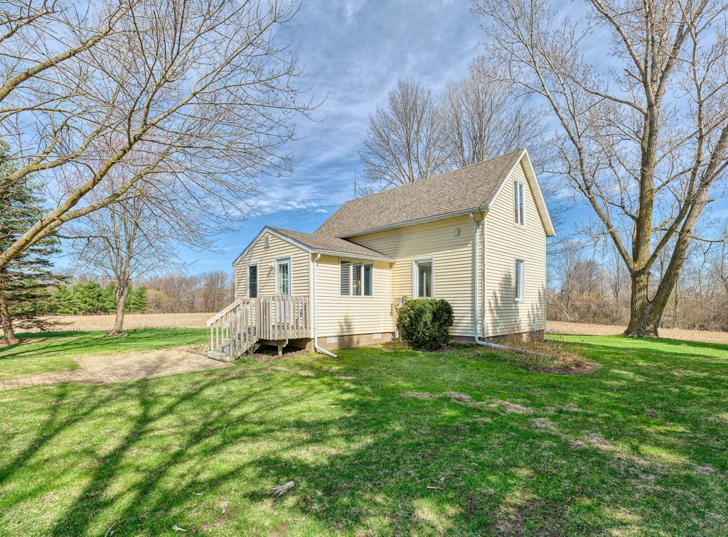 1120 County Road, Downing, Wisconsin image 1