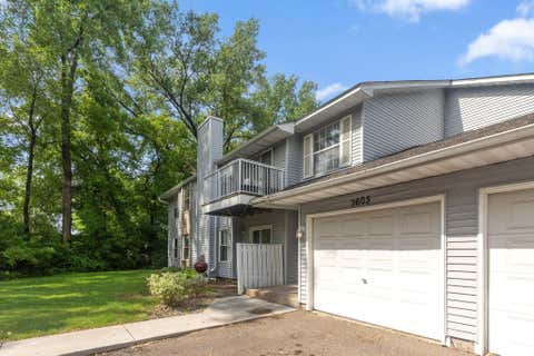 Condo For Sale - 2607 Innsbruck Trail<br/> New Brighton, MN 55112