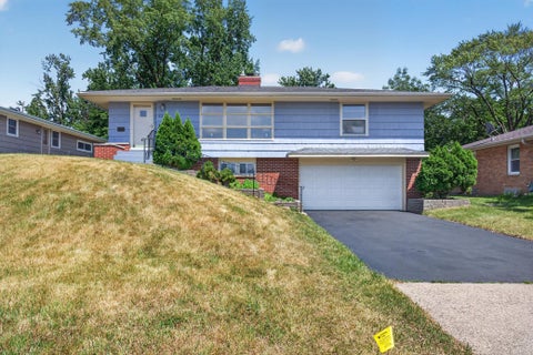 Homes For Sale - 6339 Washburn Avenue<br/> Minneapolis, MN 55423