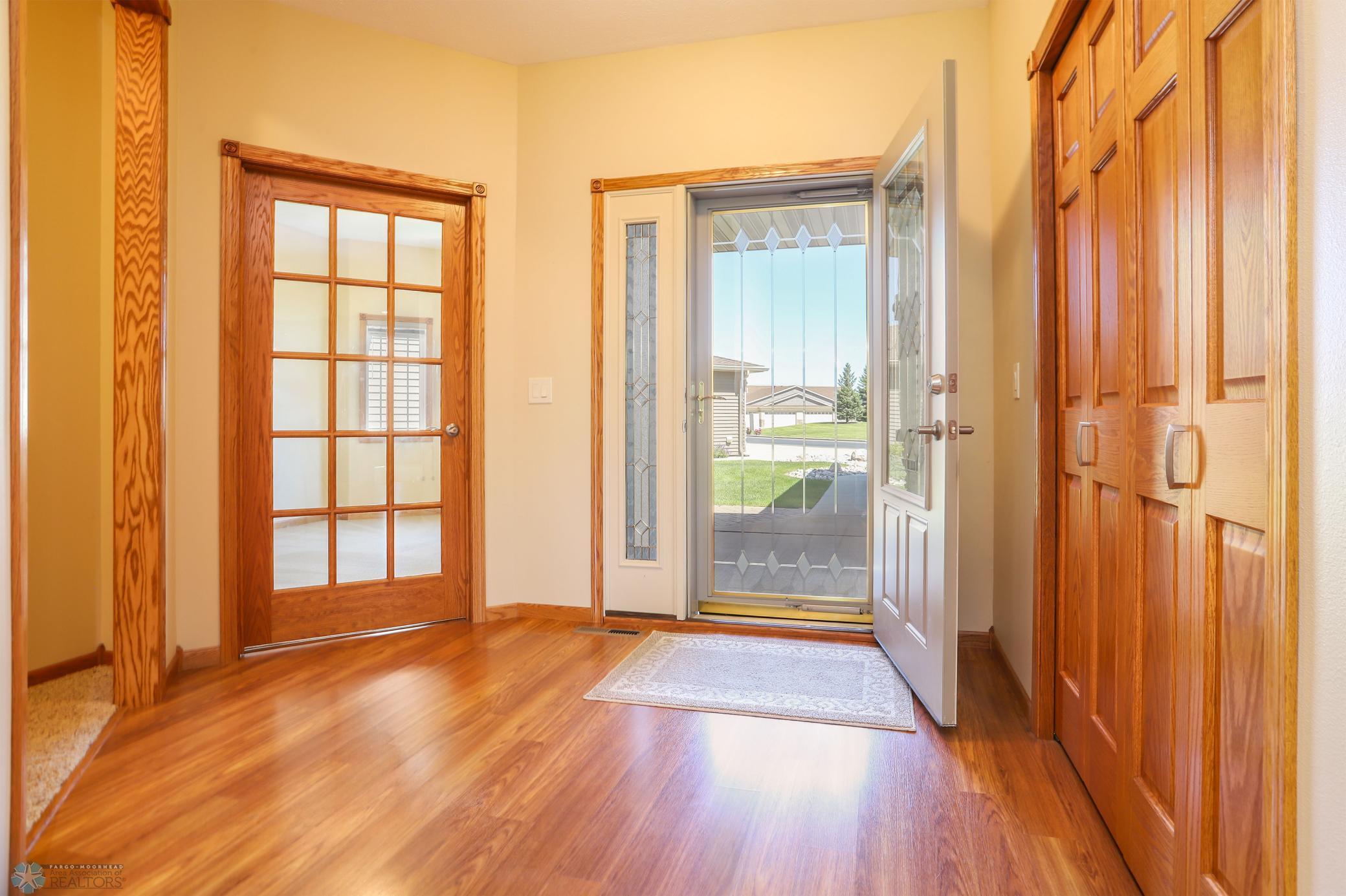 Fargo, North Dakota 58104, United States, 3 Bedrooms Bedrooms, ,2 BathroomsBathrooms,Residential,Active,198857