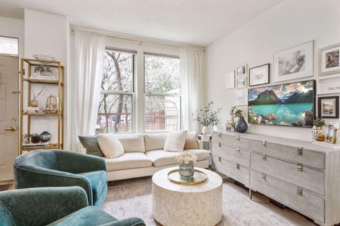 Condo For Sale - 660 N 2nd Street<br/> Minneapolis, MN 55401