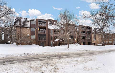 Condo For Sale - 2610 Garfield Avenue<br/> Hennepin County, Minneapolis, MN 55408