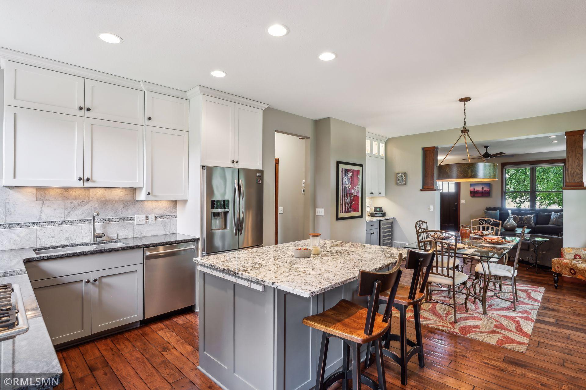 1252 Waters Path, Woodbury, Minnesota image 7