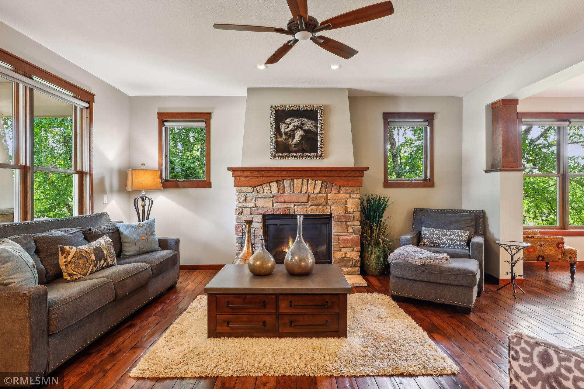1252 Waters Path, Woodbury, Minnesota image 14