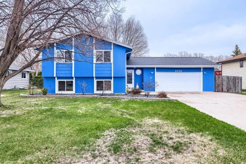 Homes For Sale - 8129 Taylor Street<br/> Minneapolis, MN 55432