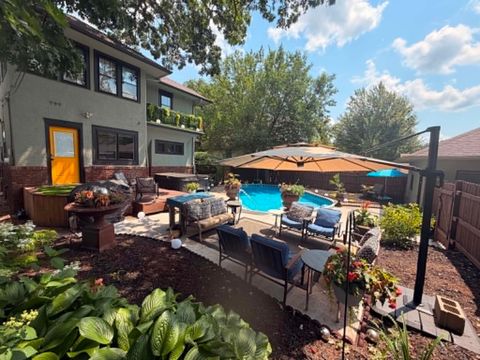 Homes For Sale - 3519 Lyndale Avenue<br/> Minneapolis, MN 55412
