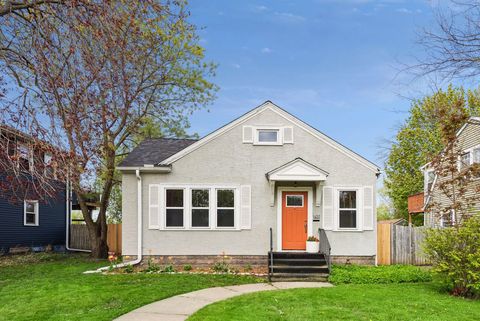 Homes For Sale - 1457 Edgerton Street<br/> Ramsey County, Saint Paul, MN 55130
