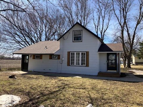 Homes For Sale - 358 Cypress Avenue<br/> Waseca County, New Richland, MN 56072