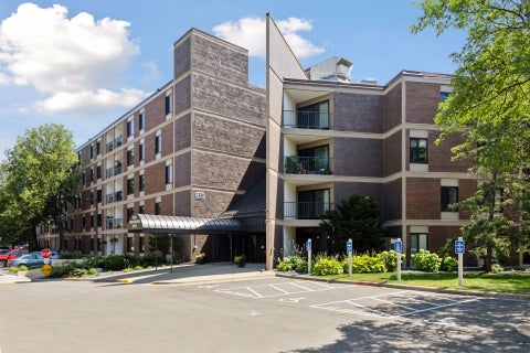 Condo For Sale - 7220 York Avenue<br/> Edina, MN 55435