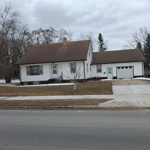Homes For Sale - 912 3rd Street<br/> Roseau County, Roseau, MN 56751