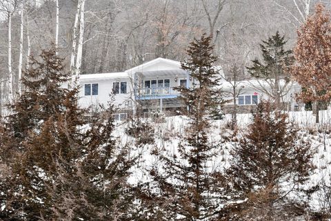 Homes For Sale - 25476 Highway 248<br/> Winona County, Minnesota City, MN 55959