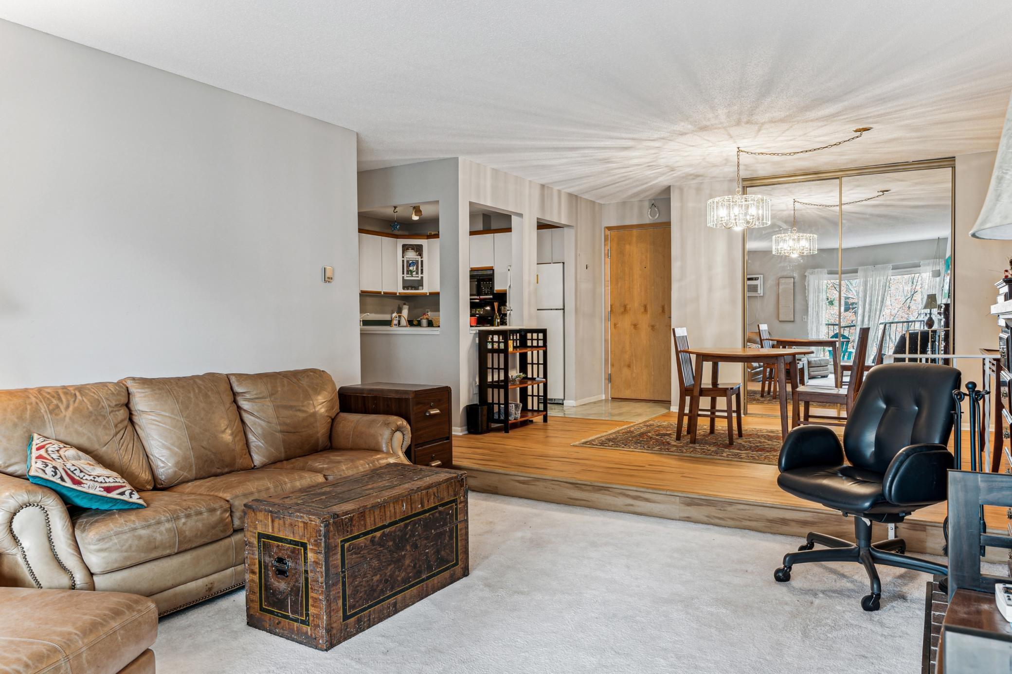 4860 Park Commons Drive #309, Minneapolis, Minnesota image 3